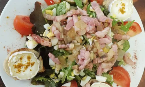 salade  dans les Pyrénées-Atlantiques